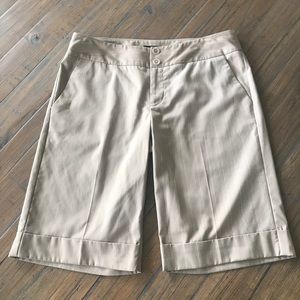 Mossimo size 10 tan cuffed dressy Bermuda shorts